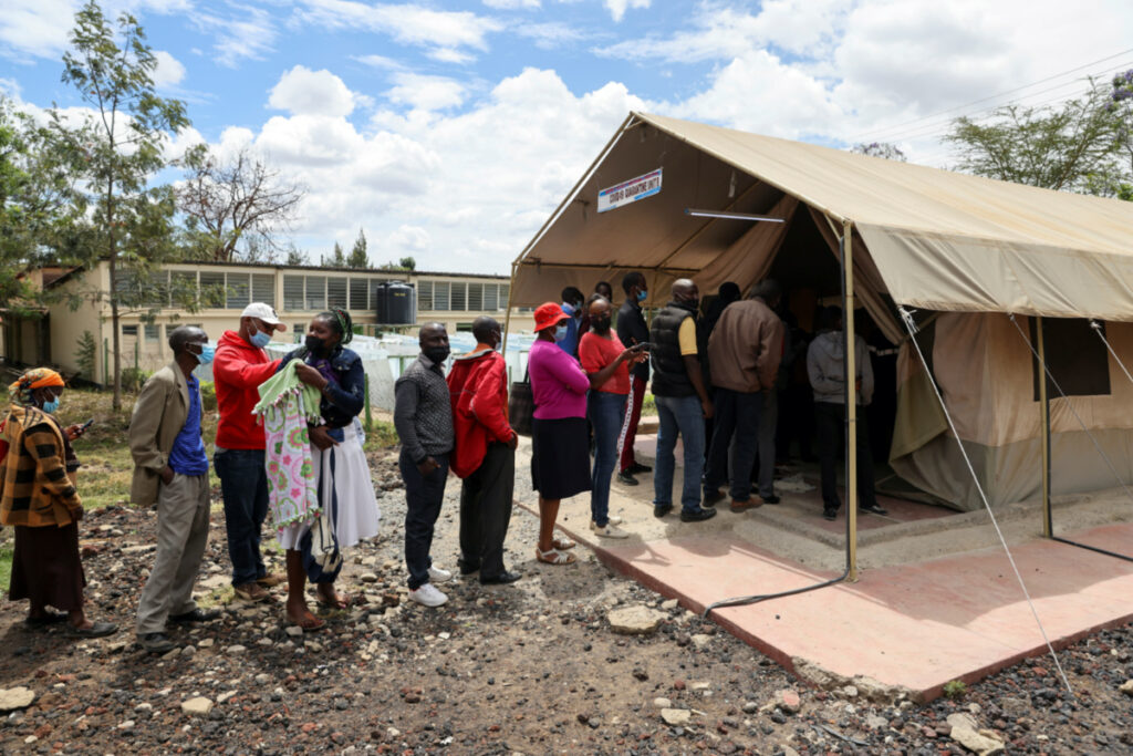 Kenya Nairobi vaccination clinic