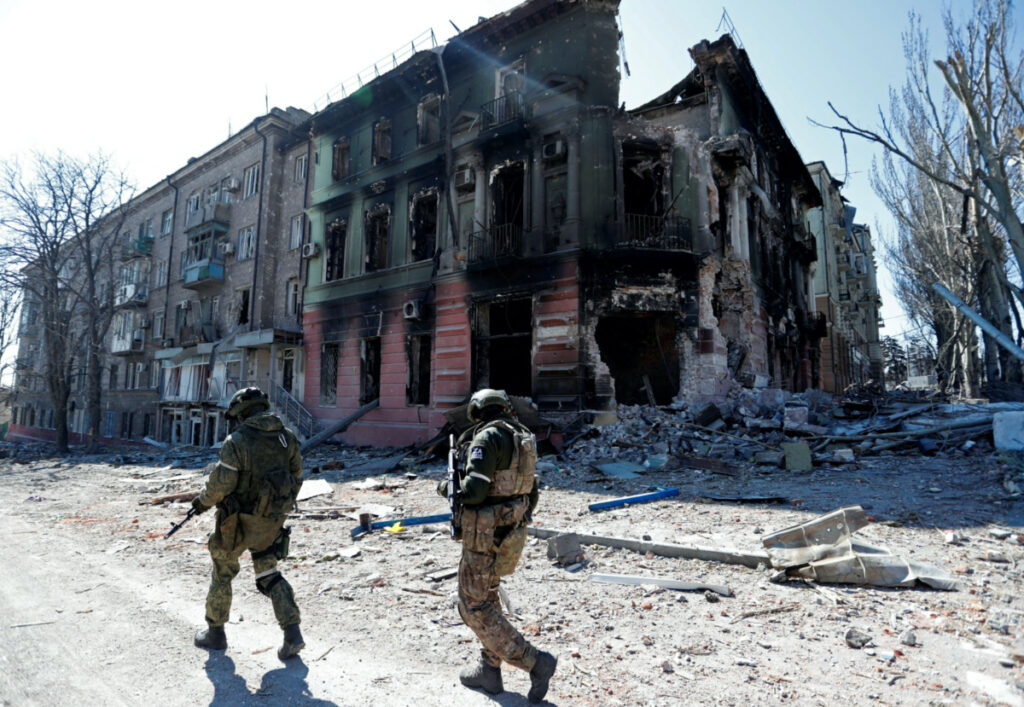 Ukraine Mariupol pro Russian soldiers