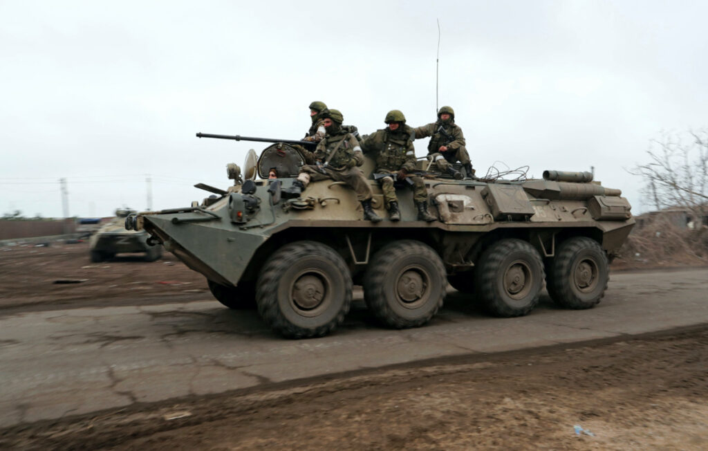 Ukraine Russia pro Russian troops