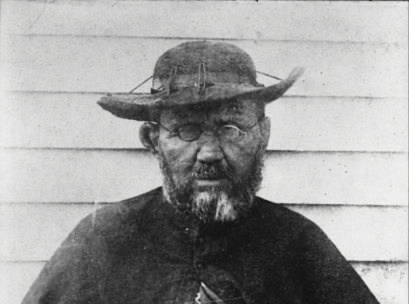 Father Damien small