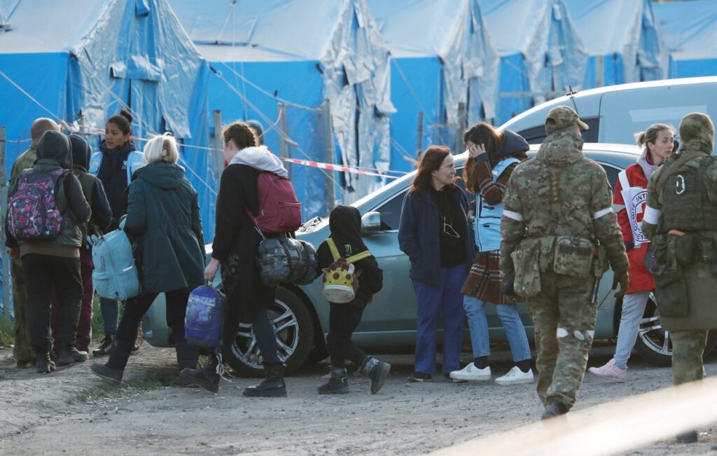 Ukraine Azovstal evacuees