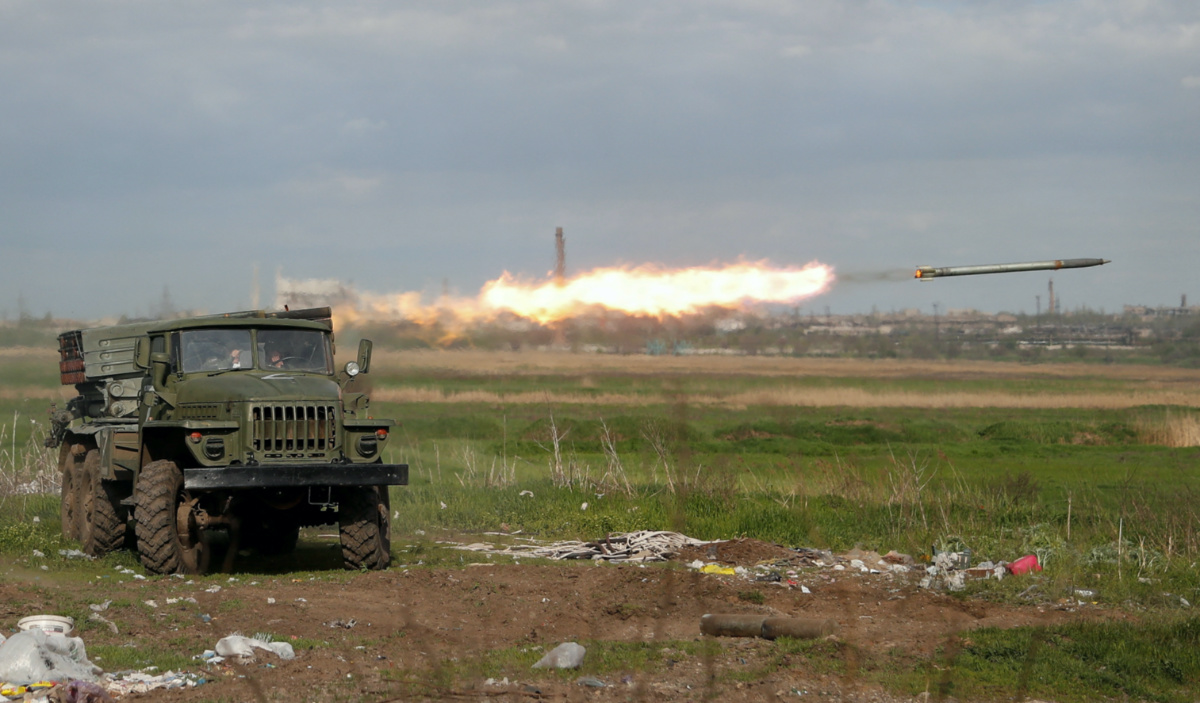 Ukraine Mariupol Russians fire missile