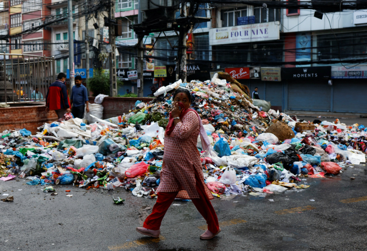 Nepal garbage1