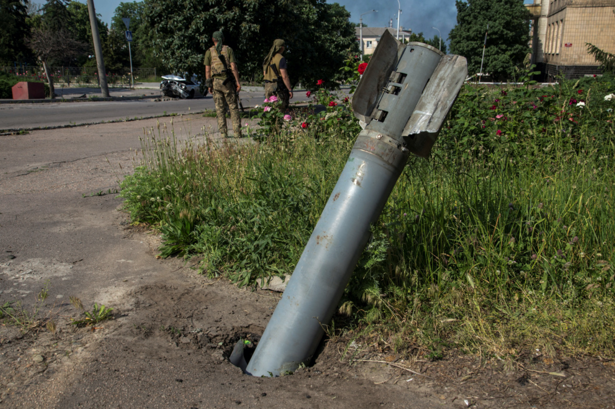 Ukraine Lysychansk unexploded shell