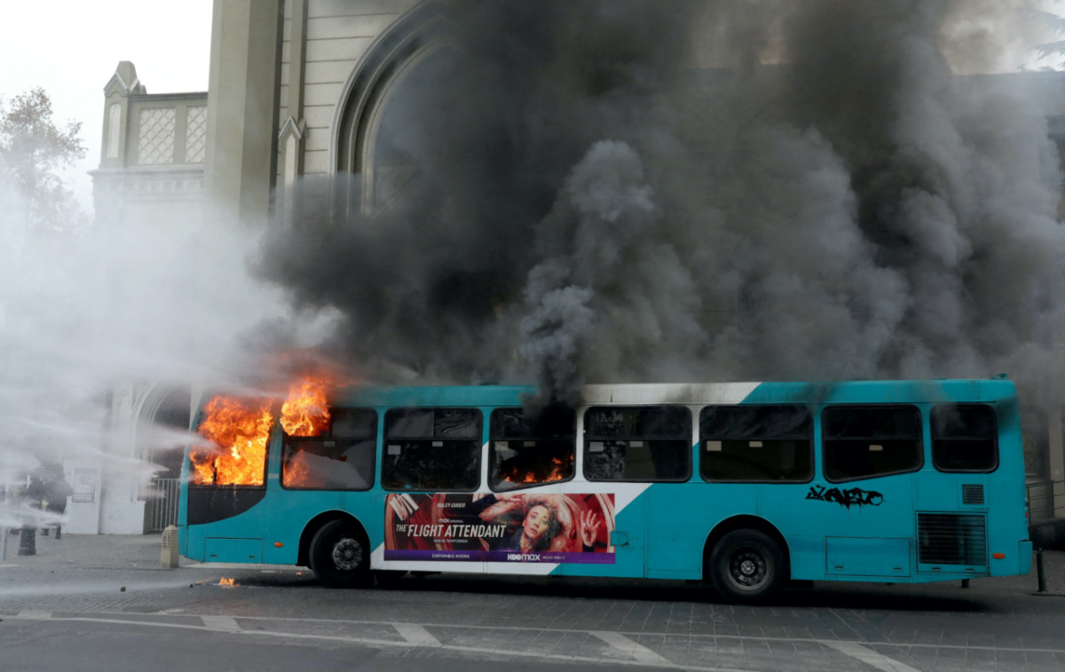 Chile Santiago burning bus