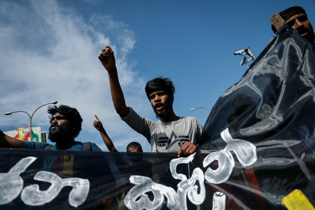 Sri Lanka Colombo protestors against acting President Ranil Wickremesinghe2