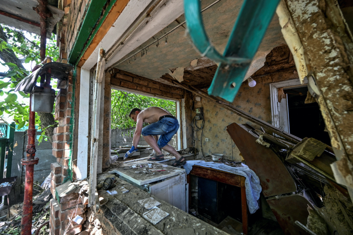 Ukraine Nikopol home damaged by shelling