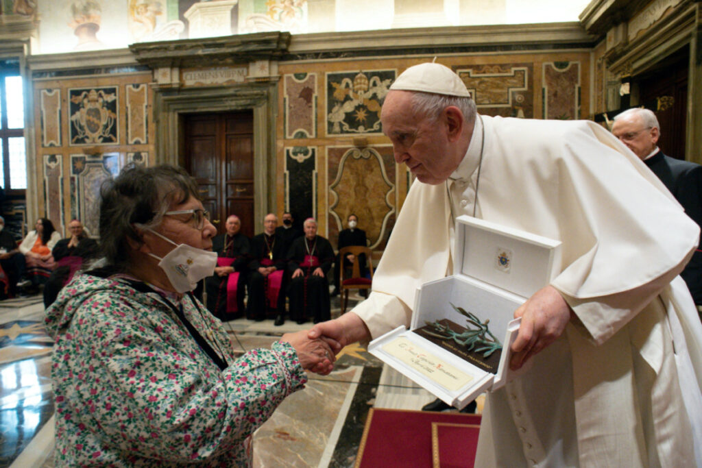 Vatican Pope Francis Canadian Indigenous delegation