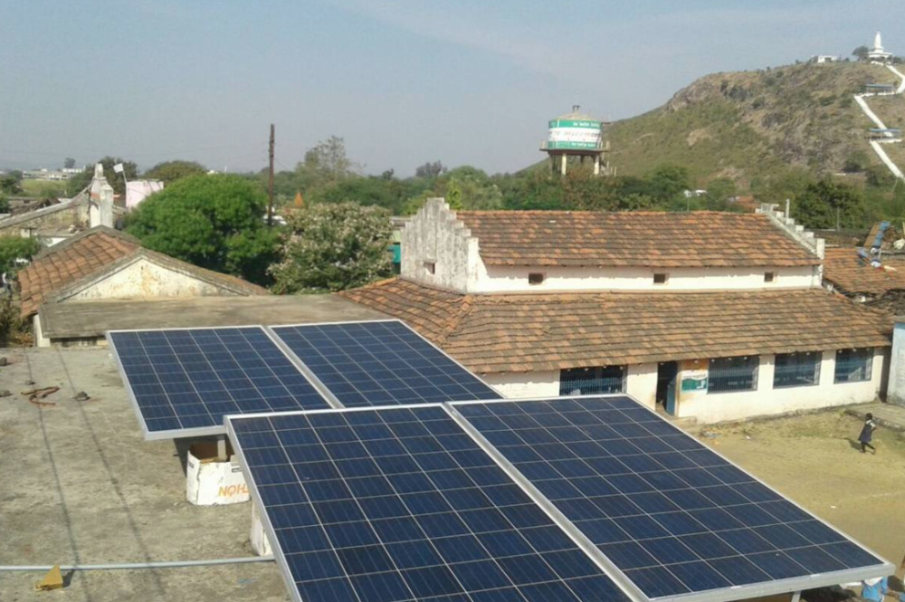 India solar powered banks1