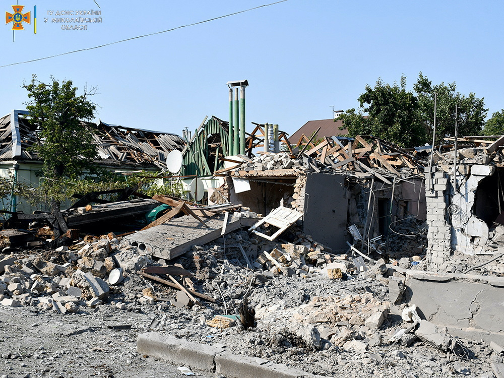 Ukraine Mykolaiv shelled house