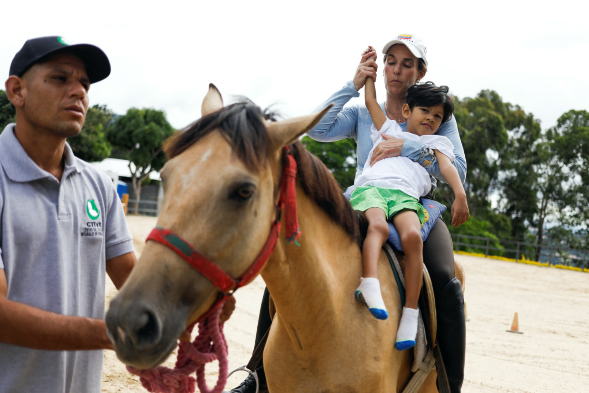Venezuela equine therapy1