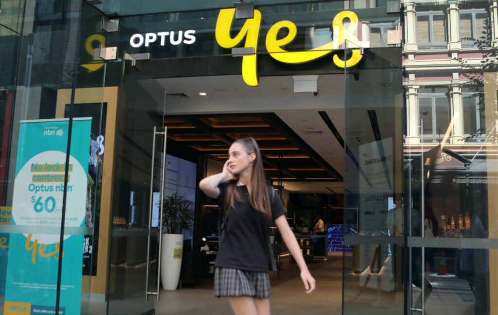 Australia Sydney Optus shop
