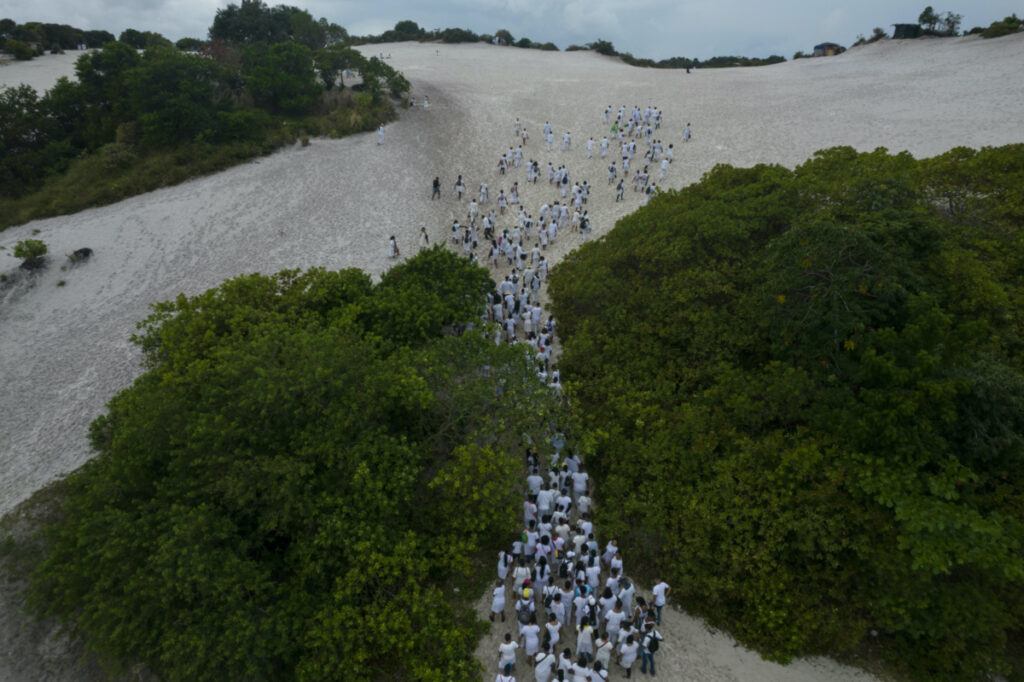 Brazil Abaete dune system religious divides1