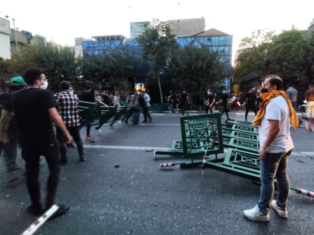 Iran Tehran protestors