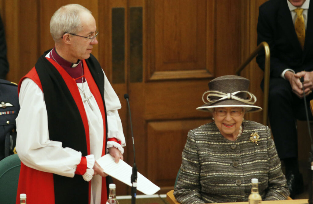 UK Archbishop of Canterbury and Queen Elizabeth II