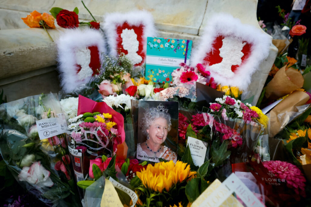 UK London Queen Elizabeth II tributes