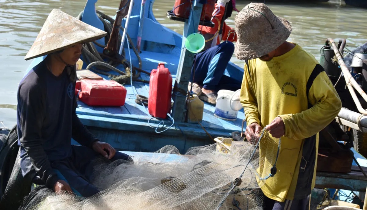 Indonesia Karanggeng fishermen