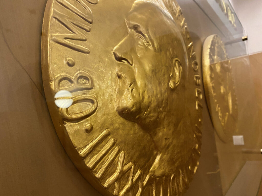 Norway Oslo Nobel Peace Prize replicas