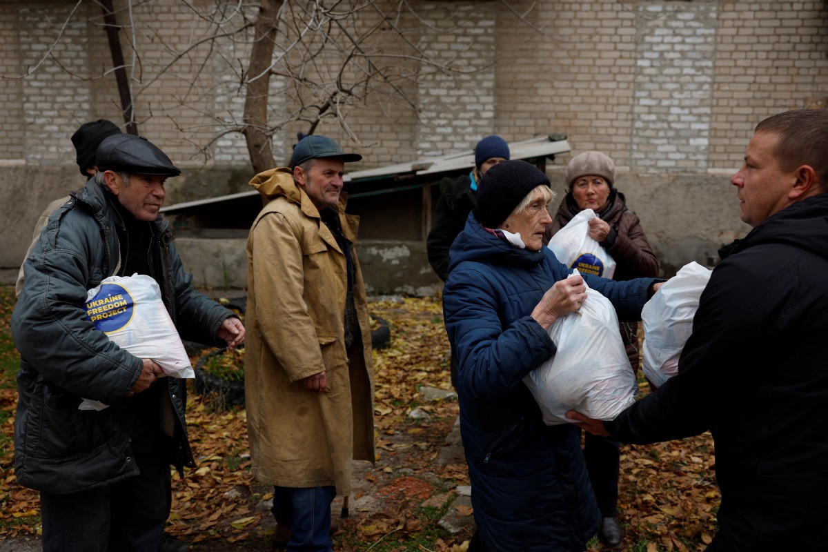 Ukraine Bakhmut food aid