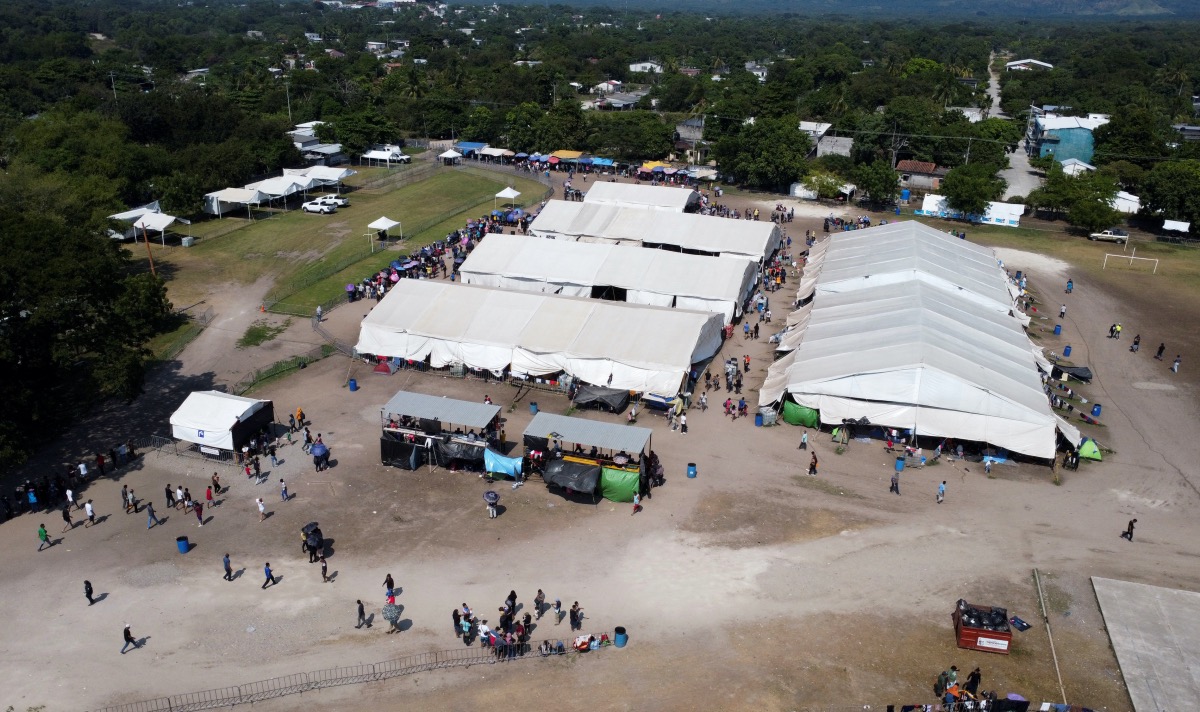 Mexico San Pedro Tapanatepec migrant camp2