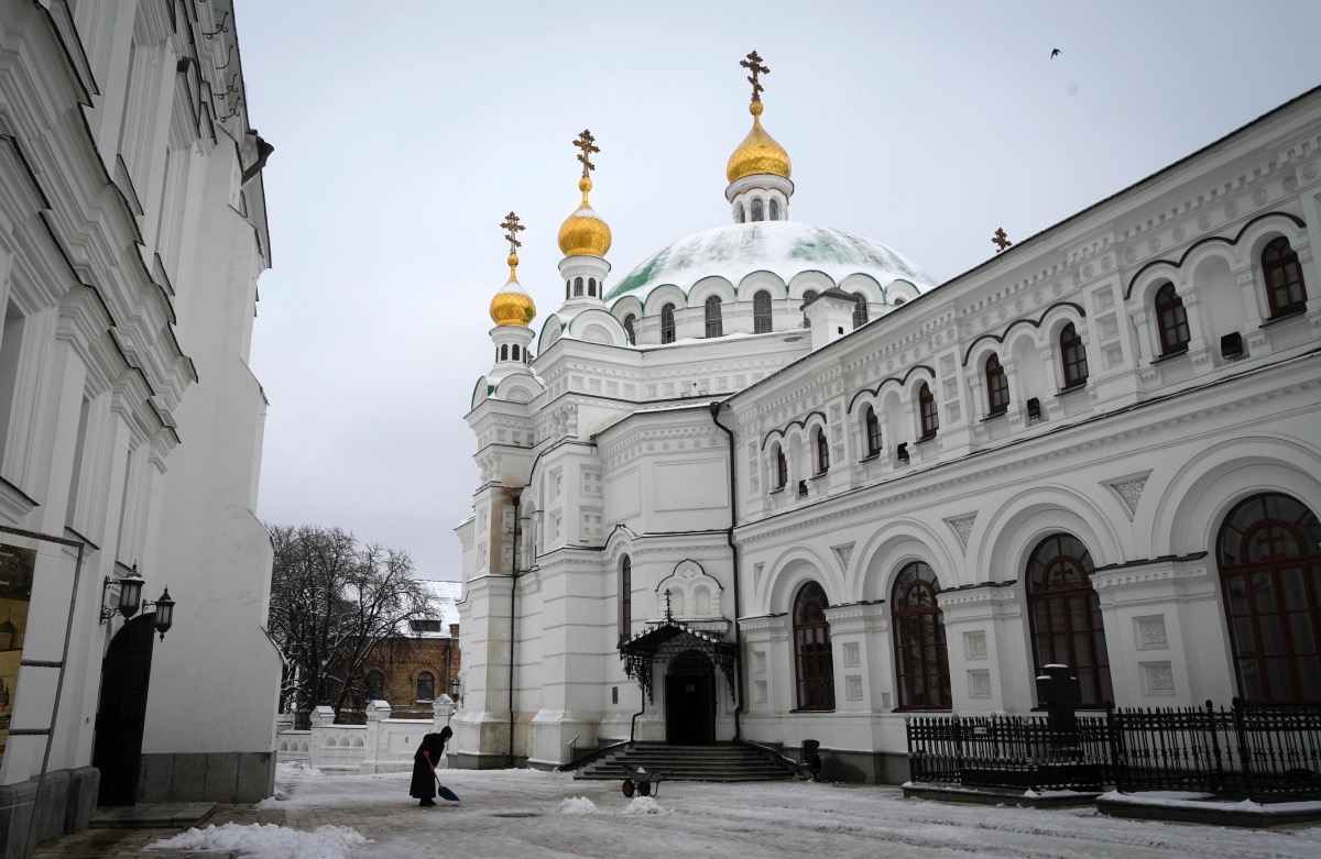 Ukraine churches and security forces3