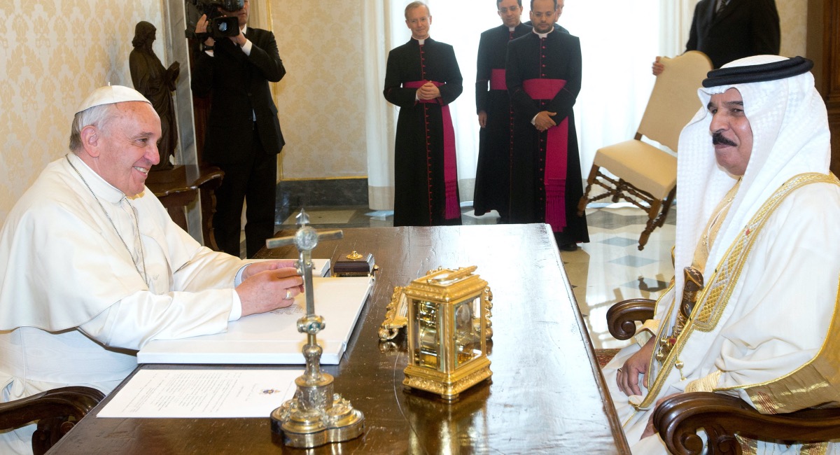 Vatican Pope Francis meets King of Bahrain Hamad bin Isa Al Khalifa
