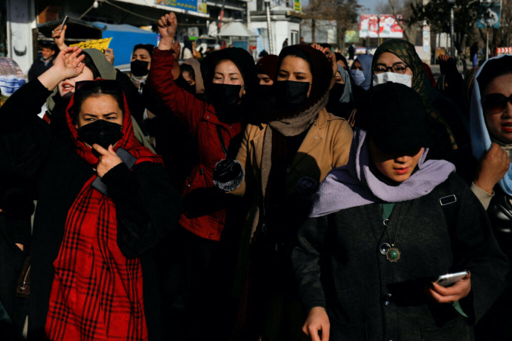 Afghanistan Kabul women protesting