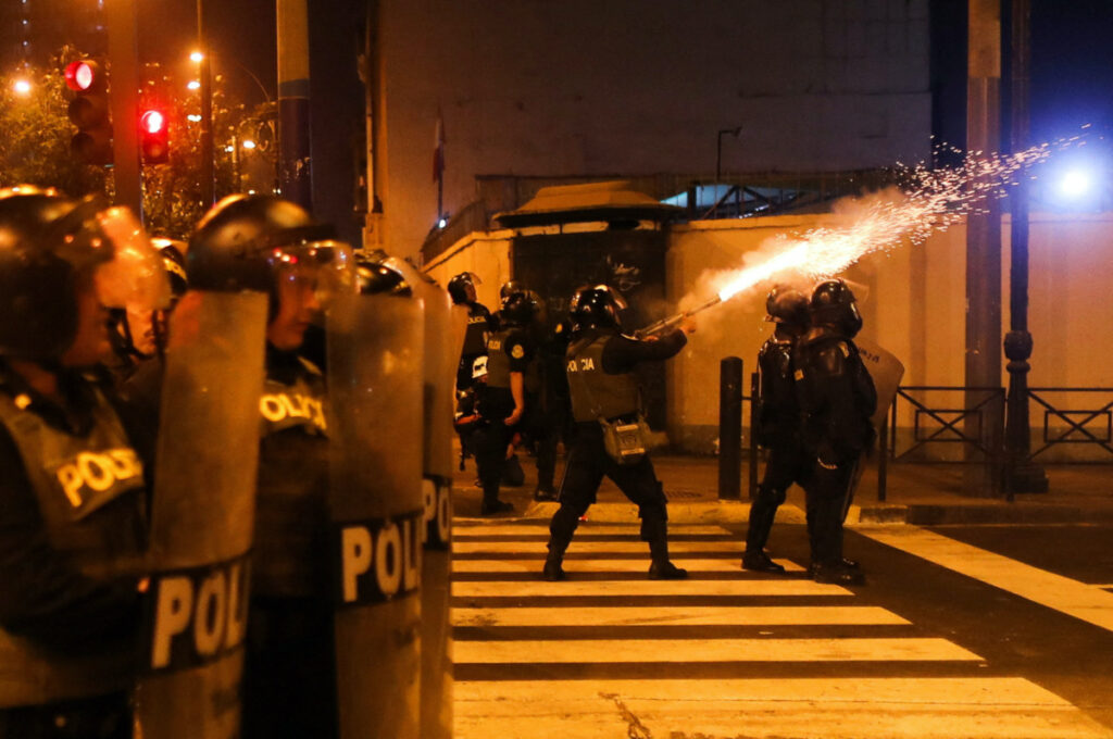 Peru Lima police firing