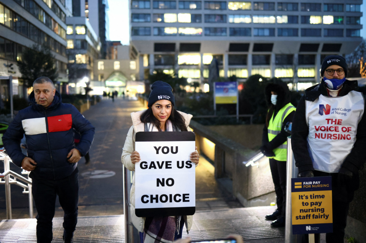 UK London St Thomas Hospital nurses strike