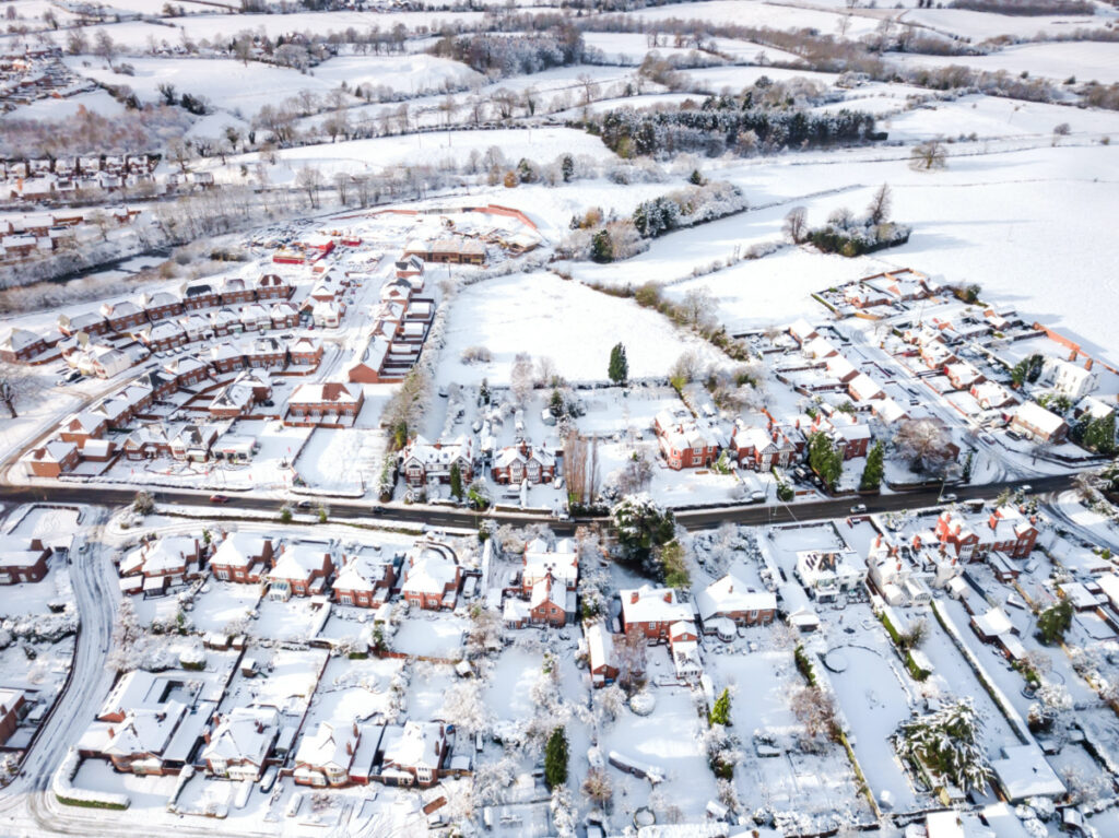 UK snowy suburb
