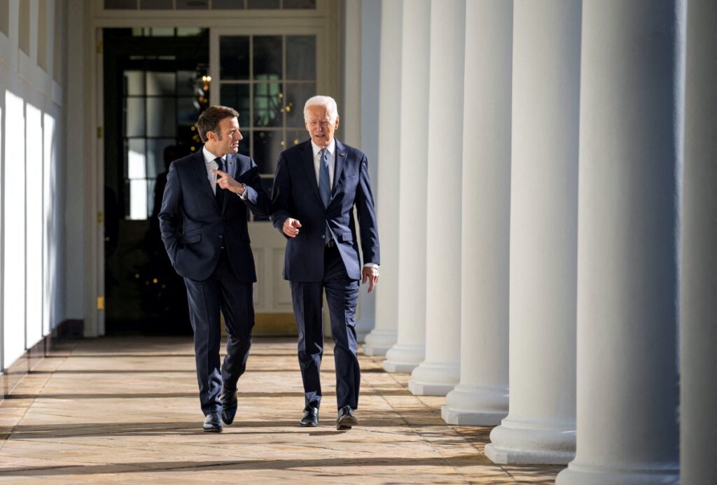 US Joe Biden and Emmanuel Macron