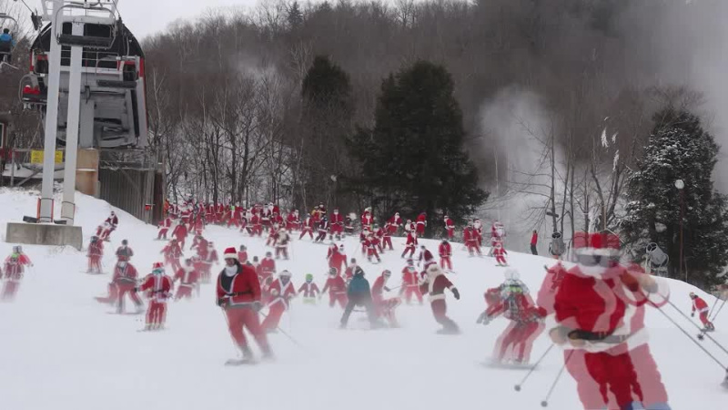 US Maine skiing Santas