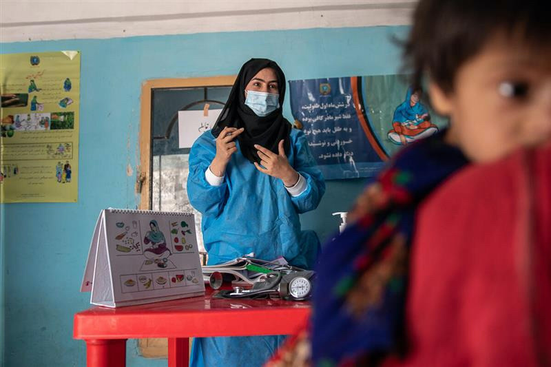 Afghanistan female aid workers1