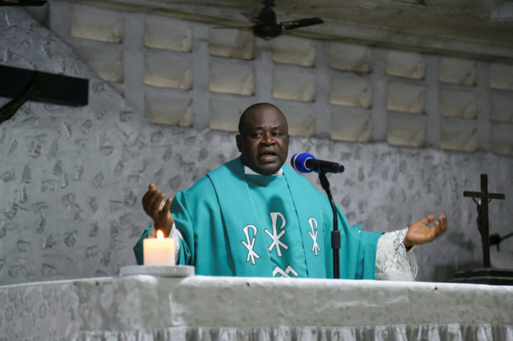 DRC Kinshasa Fr Victor Ntambwe