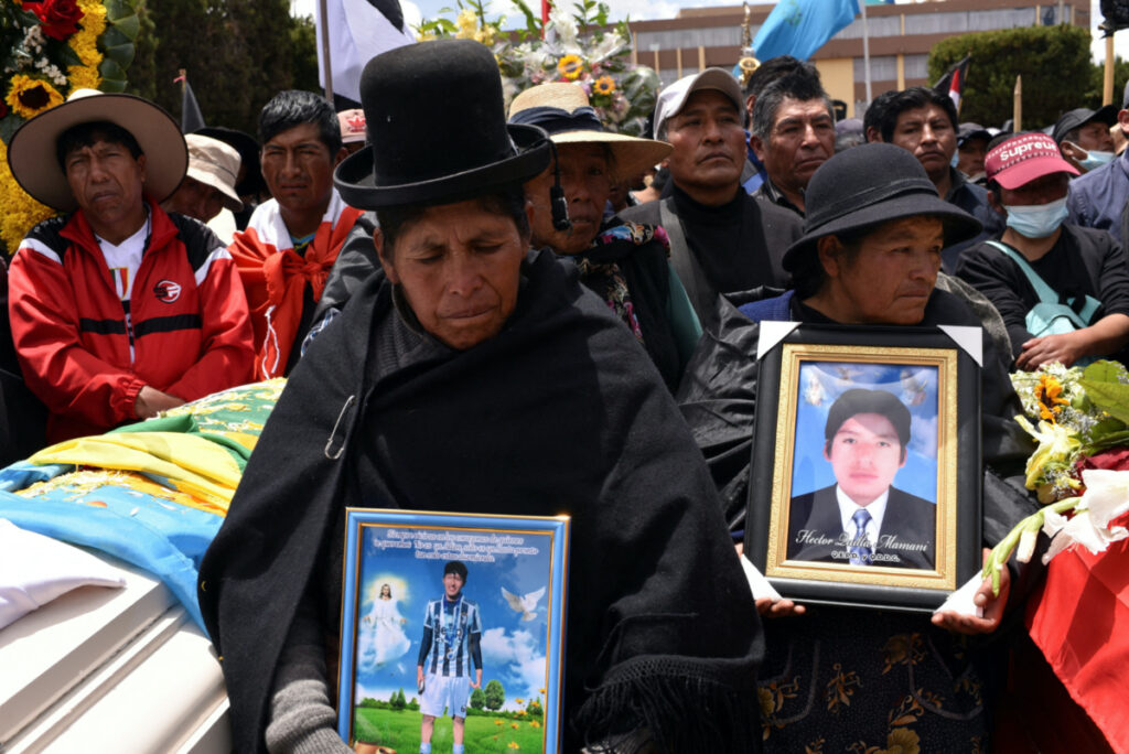 Peru Juliaca mourning