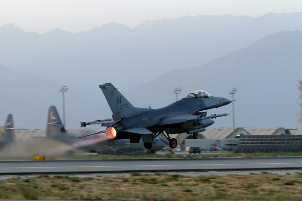 FILE PHOTO: A U.S. Air Force F-16 Fighting Falcon aircraft takes off for a nighttime mission at Bagram Airfield, Afghanistan, August 22, 2017. REUTERS/Josh Smith
