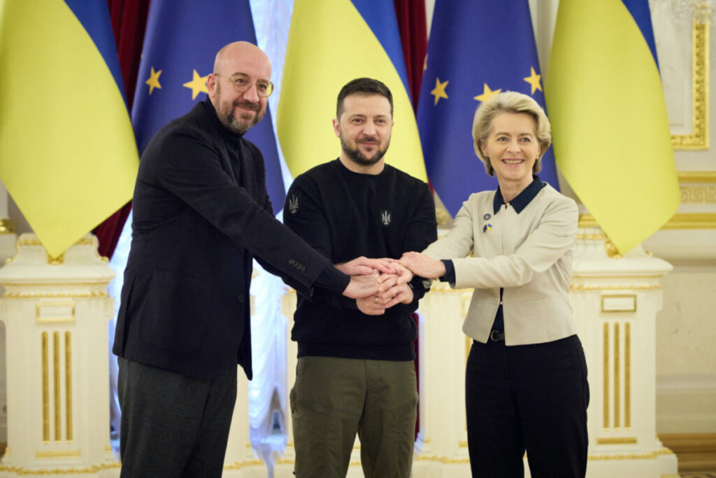 Ukraine's President Volodymyr Zelenskiy, European Commission President Ursula von der Leyen and European Council President Charles Michel pose for a picture during a European Union (EU) summit, as Russia's attack on Ukraine continues, in Kyiv, Ukraine February 3, 2023. Ukrainian Presidential Press Service/Handout via REUTERS