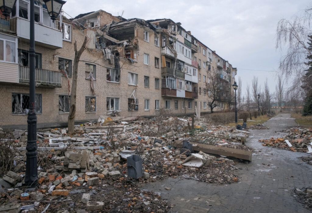 FILE PHOTO: A general view shows a building damaged by a Russian military strike, amid their attack on Ukraine, in the frontline city of Bakhmut, in Donetsk region, Ukraine February 27, 2023. REUTERS/Alex Babenko/File Photo