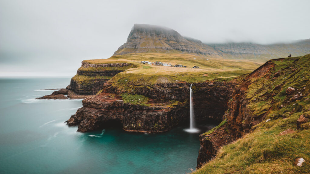 Faroe Islands Mulafossur