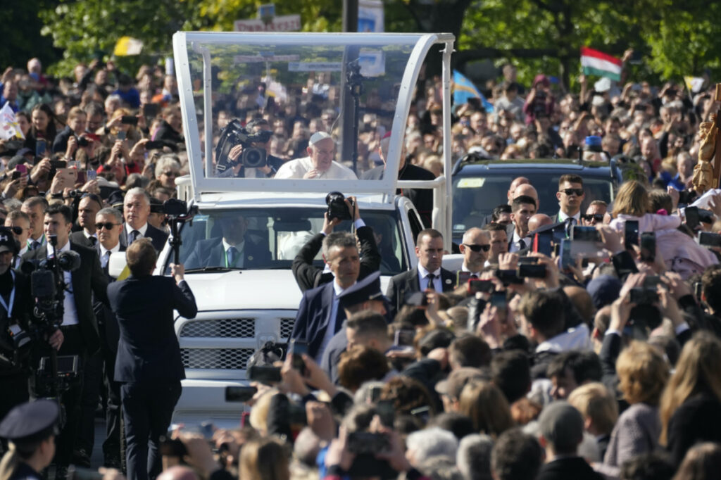 Pope Francis arrives for a mass in Kossuth Lajos Square in Budapest, Hungary, on Sunday, 30th April, 2023