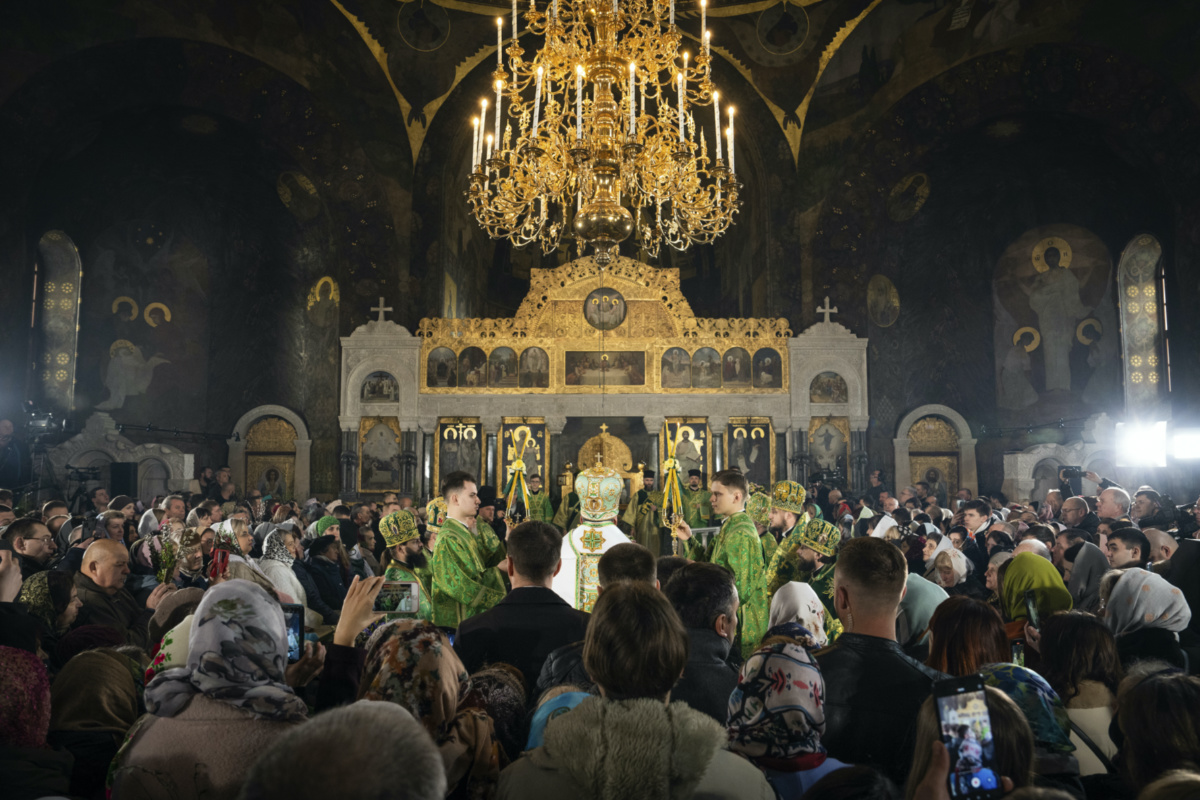 Worshipers and clergy gather to celebrate Palm Sunday at Kyiv-Pechersk Lavra monastery, Ukraine's most revered Orthodox site in Kyiv, Ukraine, on Sunday, 9th April, 2023. 