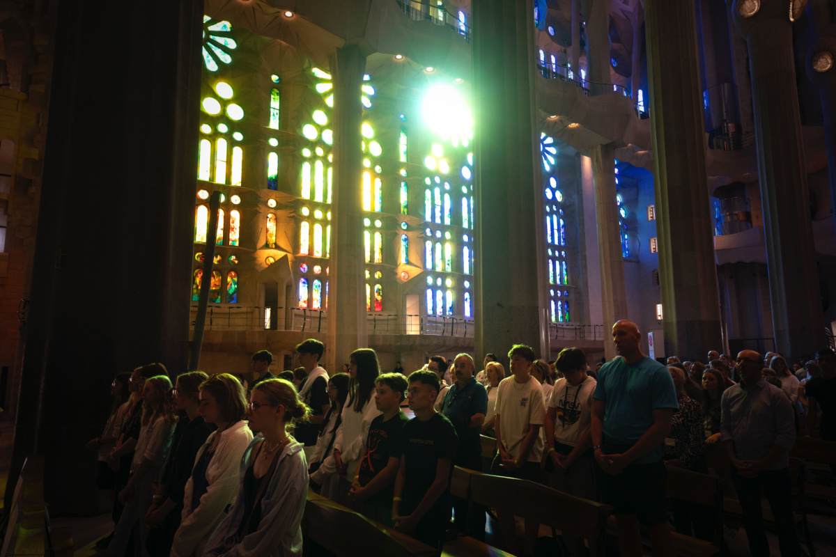 Worshippers attend a Mass in the Sagrada Familia basilica in Barcelona, Spain, on Sunday, 9th July, 2023. 