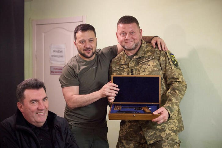 Ukraine's President Volodymyr Zelenskiy and Commander in Chief of the Ukrainian Armed Forces Valerii Zaluzhnyi pose for a picture during a meeting to discuss the situation on the battlefield, amid Russia's attack on Ukraine in Dnipro, Ukraine, on 27th July, 2023. 