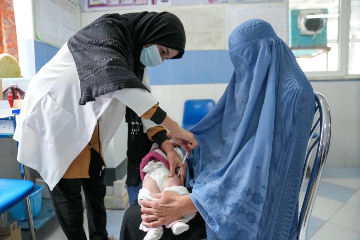 Afghanistan women nurses3