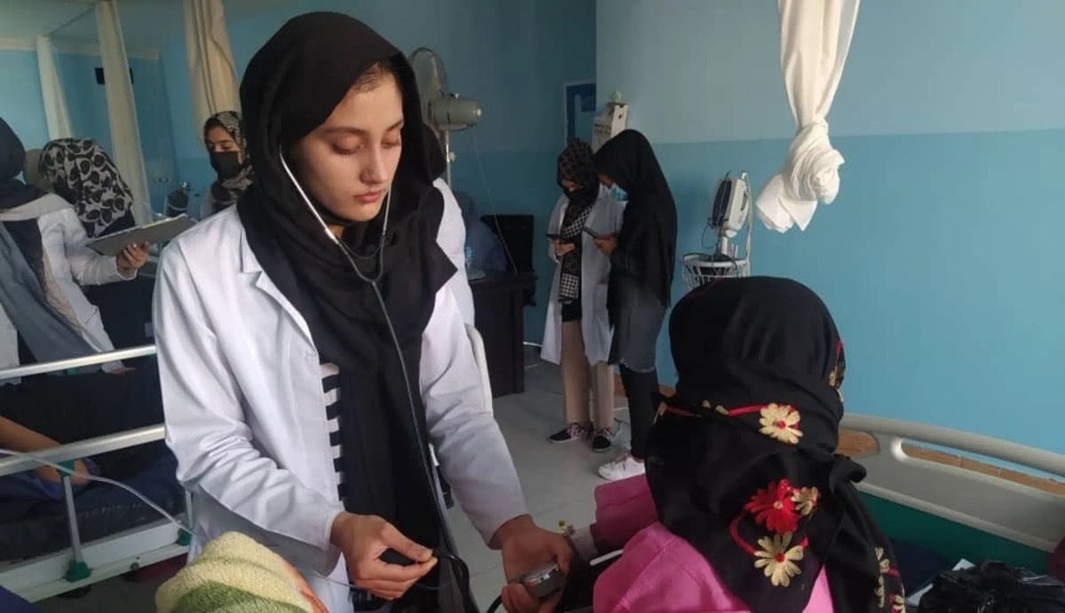 Afghanistan women nurses4