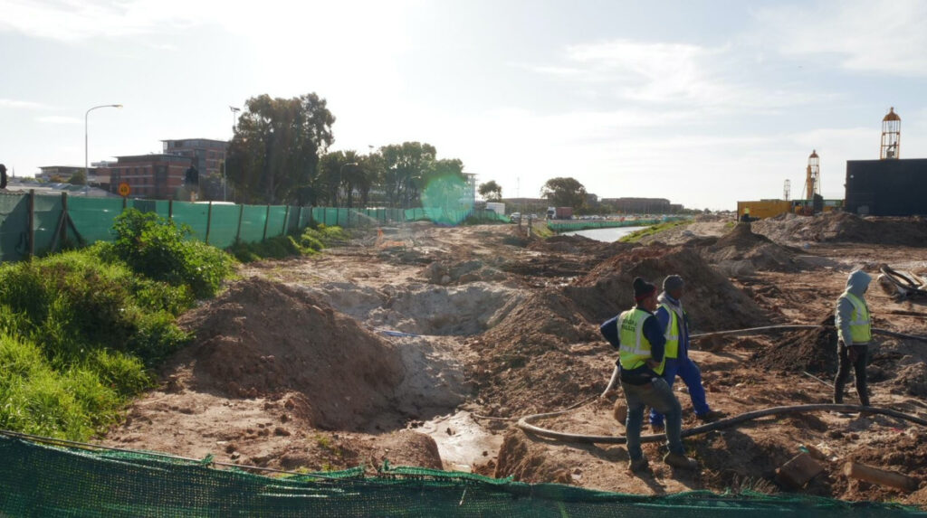Construction workers on the River Club Development where Amazon’s Africa headquarters will be found in Cape Town, South Africa, on 7th September, 2023.
