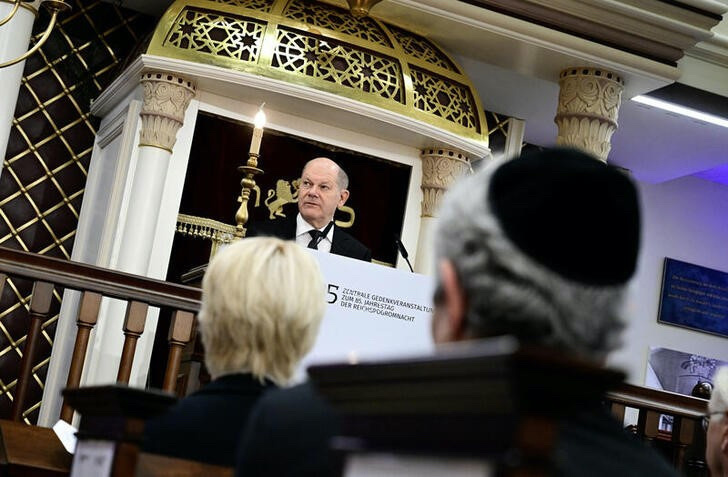 German Chancellor Olaf Scholz speaks during a central commemoration ceremony for the 85th anniversary of the Night of Broken Glass taking place in the Beth Zion Synagogue in Berlin, Germany, on 9th November, 2023