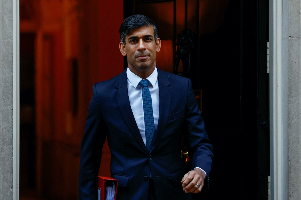 Britain's Prime Minister Rishi Sunak walks outside No 10 Downing Street ahead of Prime Minister's Questions at the Houses of Parliament in London, Britain, on 15th November, 2023. 