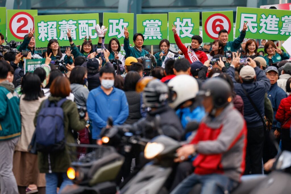 Lai Ching-te, Taiwan's vice president and the ruling Democratic Progressive Party's presidential candidate waves to supporters at an election campaign event in Taipei City, Taiwan on 3rd January, 2024